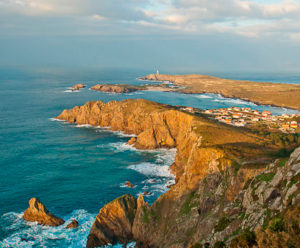 Lee más sobre el artículo Ruta en moto por la costa norte gallega