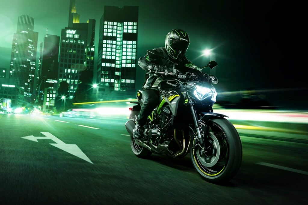 No te puedes perder la Kawasaki Z900 entre las novedades en motos 2020