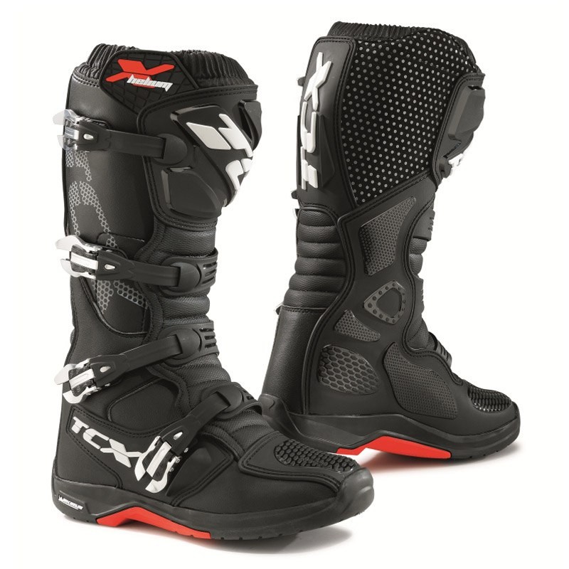 Las botas de moto off road TCX X-Helium Michelin ofrecen una buena resistencia y confort.