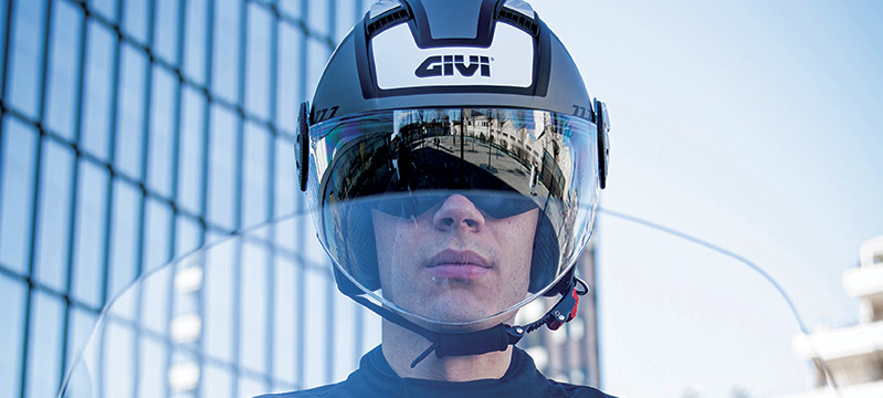 Los cascos de GIVI están en Motopasión Store