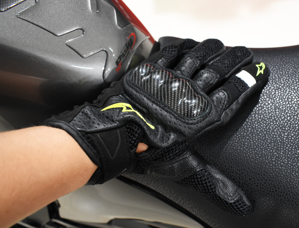 Mejores marcas de guantes de moto Alpinestars
